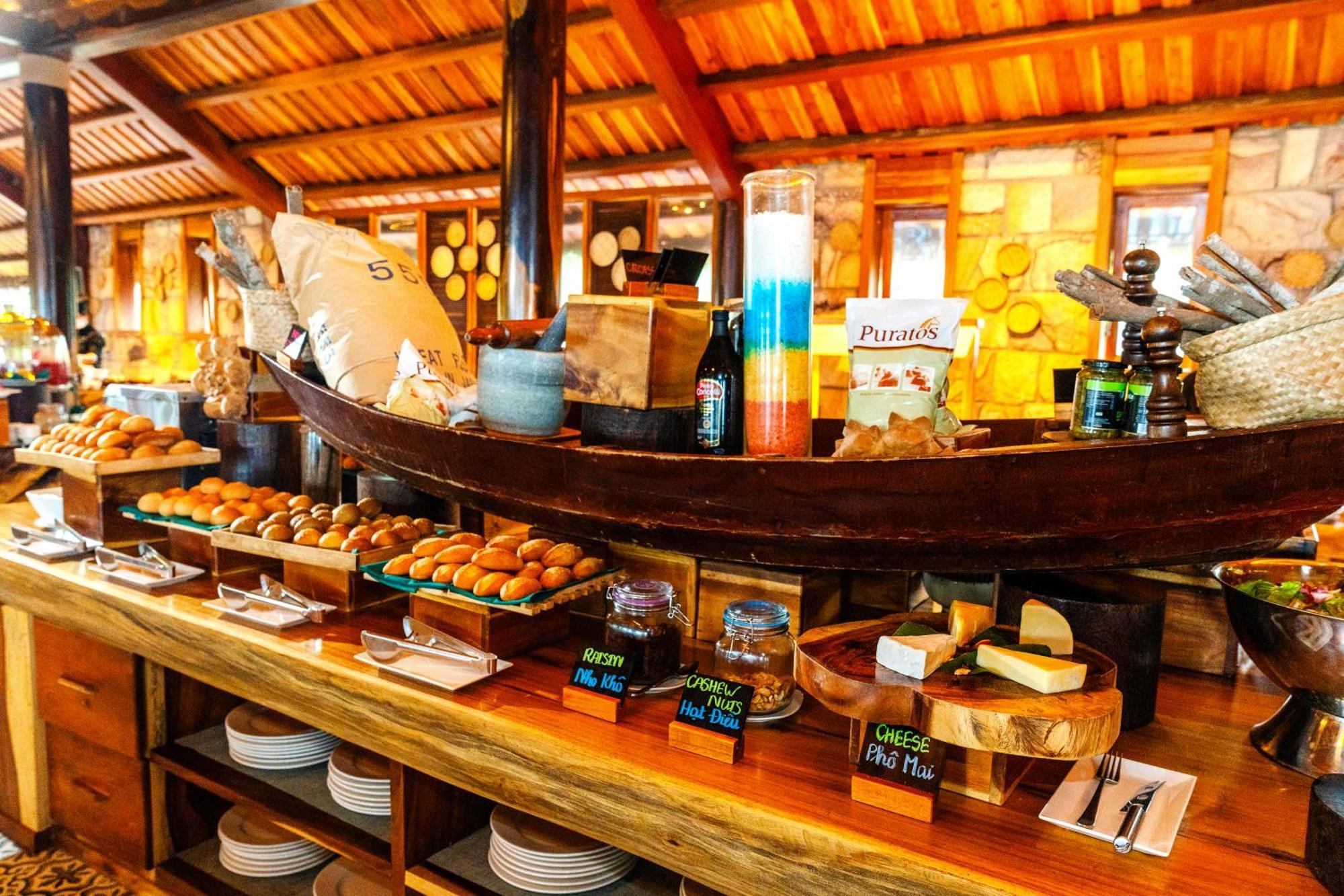 Grand Ocean Bay Resort Phu Quoc Exterior photo